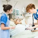خرید و دانلود 14 جزوه و کتابچه در خصوص CCU و مراقبت های ویژه در قالب PDF